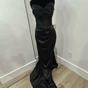 GB Girls Black Strapless Gown
